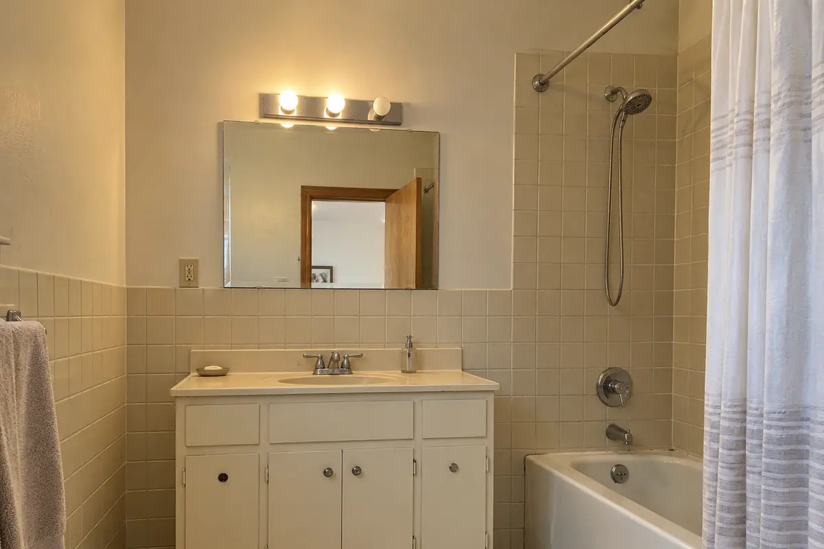 Illustration of a typical bathroom before remodeling